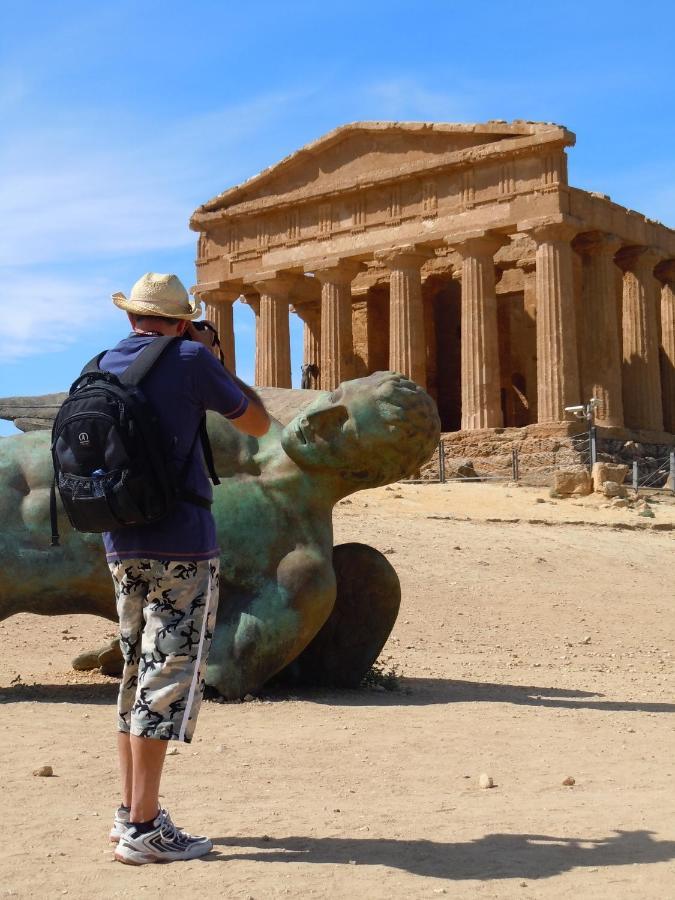 Attico D'Arte Sulla Valle Dei Templi Agrigento Luaran gambar